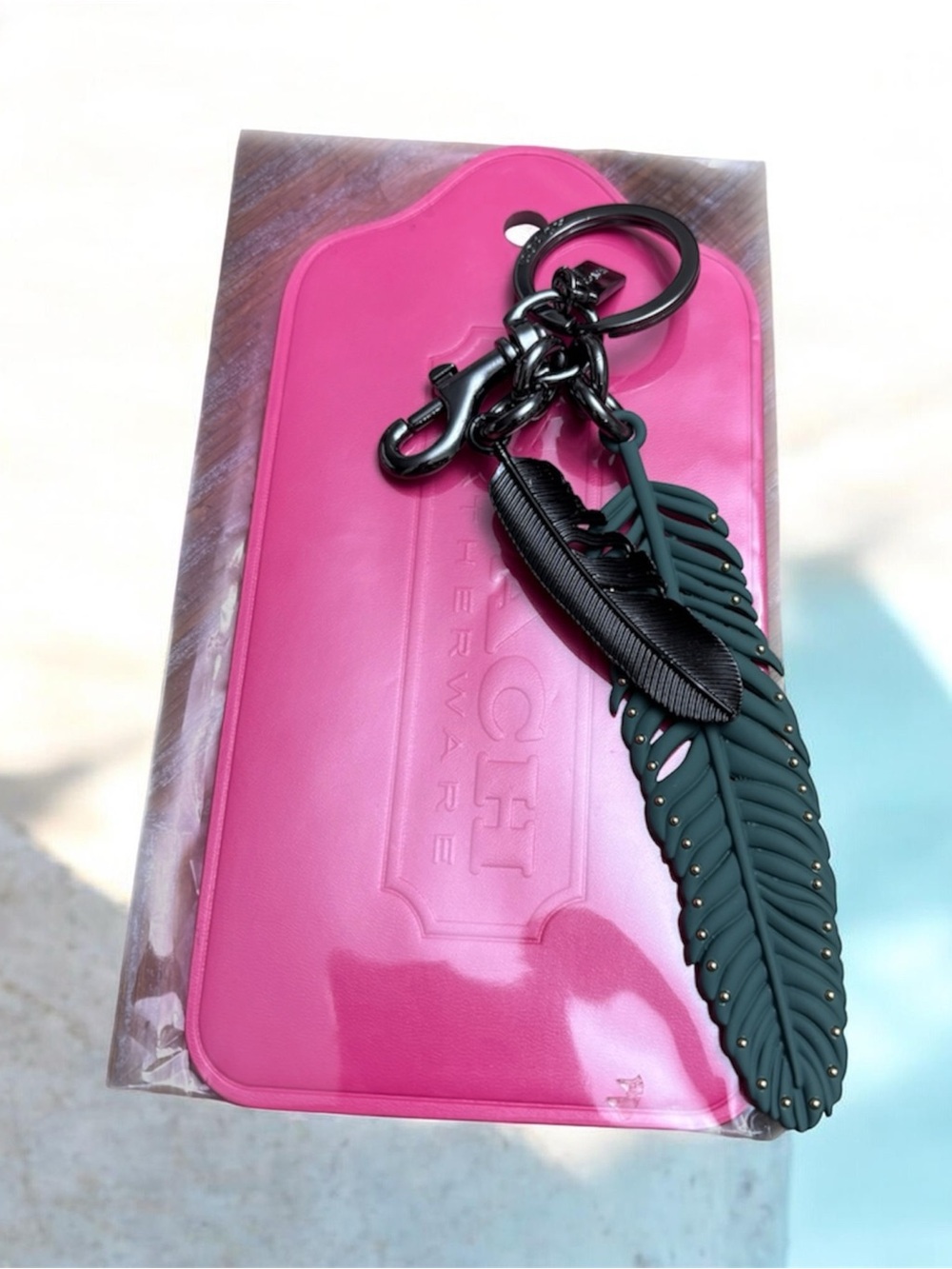Pink Luggage Tag with Dark Green and Black Feather Keychain
